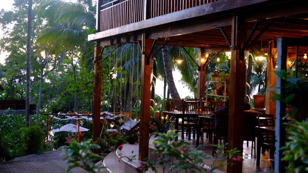 Air Manis Hillside Villa Cafe & Resto Padang (Sumatra) Exterior foto