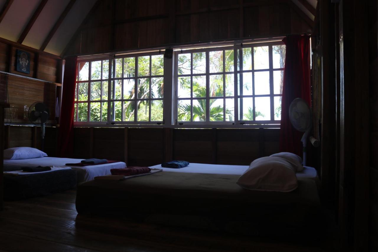 Air Manis Hillside Villa Cafe & Resto Padang (Sumatra) Exterior foto