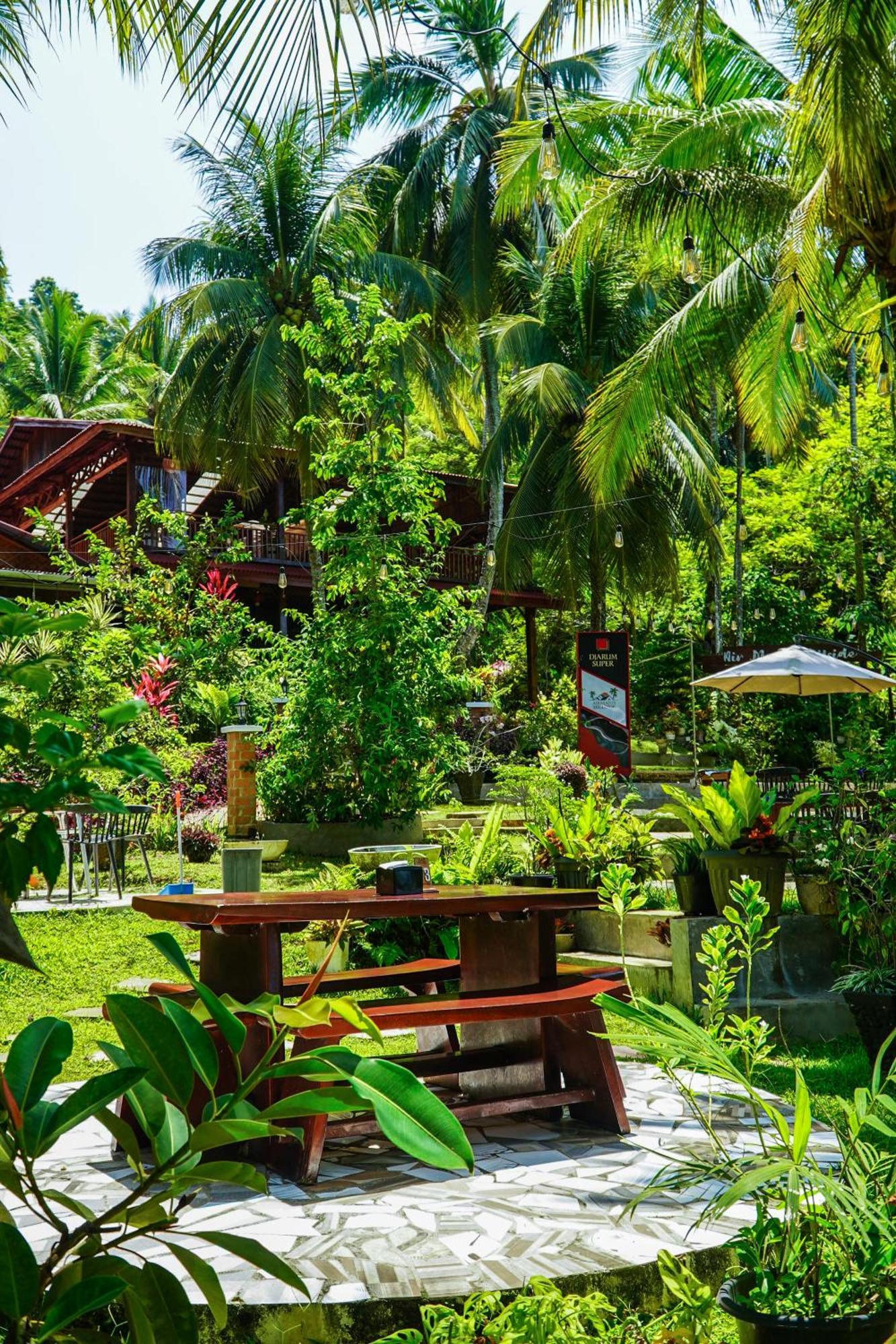 Air Manis Hillside Villa Cafe & Resto Padang (Sumatra) Exterior foto