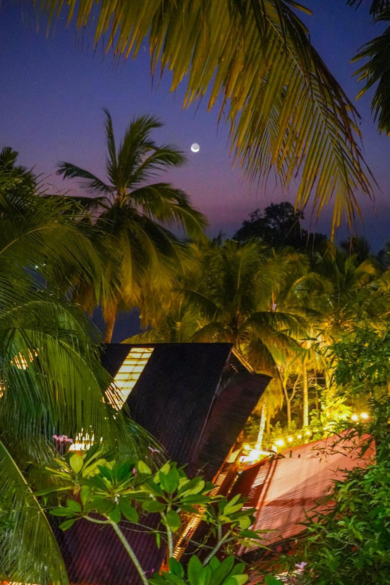 Air Manis Hillside Villa Cafe & Resto Padang (Sumatra) Exterior foto